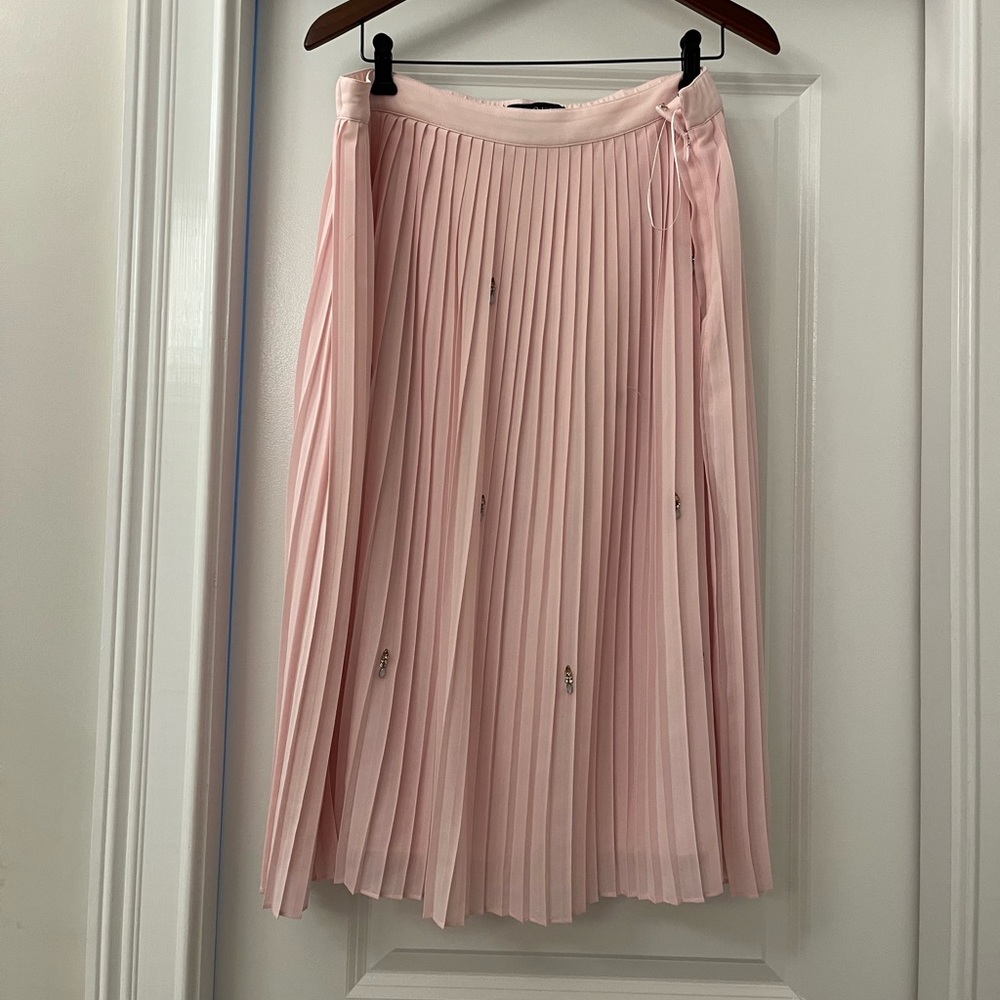 Eloquii 18 Pink Pleated skirt with sparkly bead accents